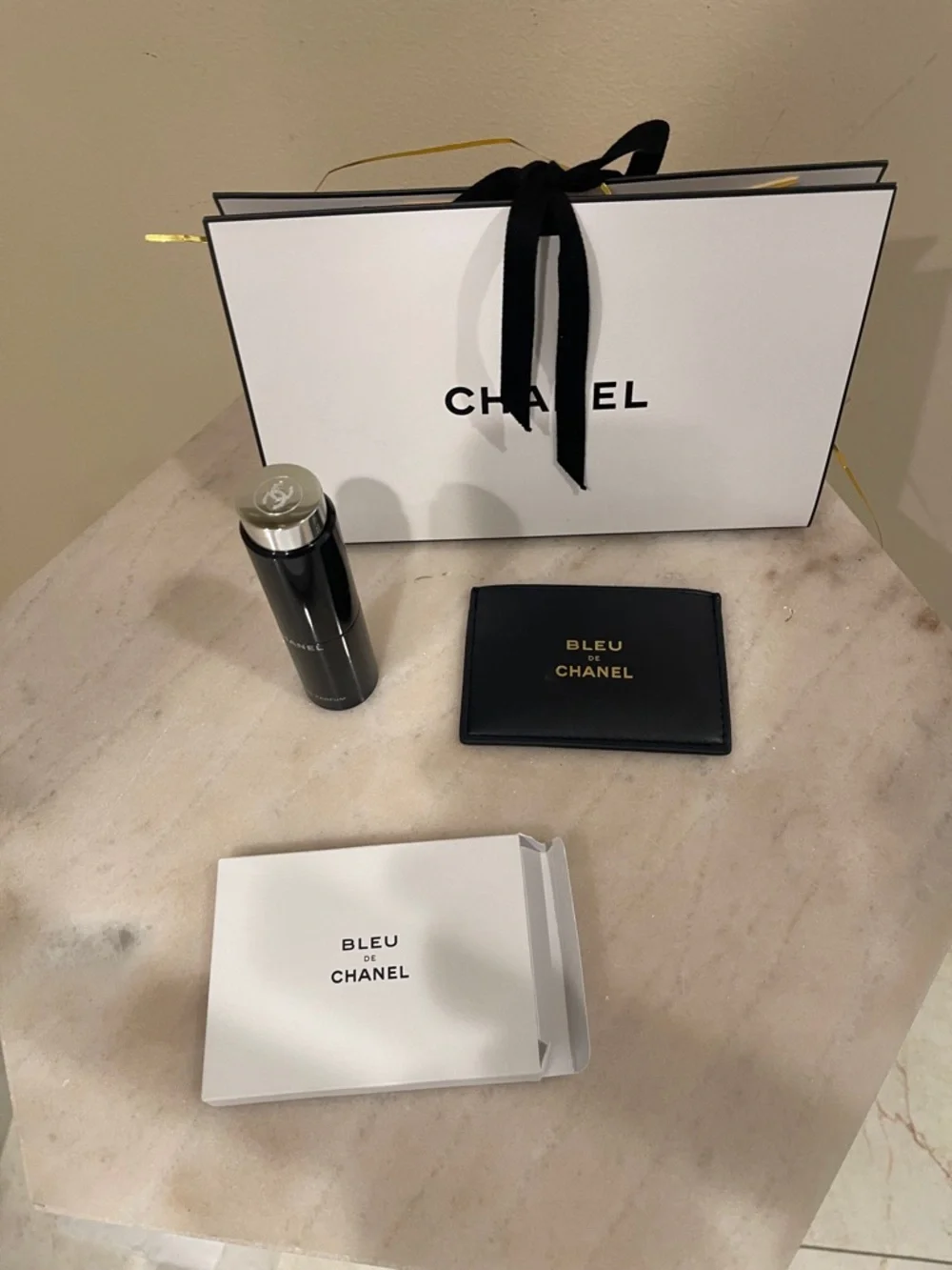CHANEL De Bleu Twist Eau De Parfum Black Leather Card Holder